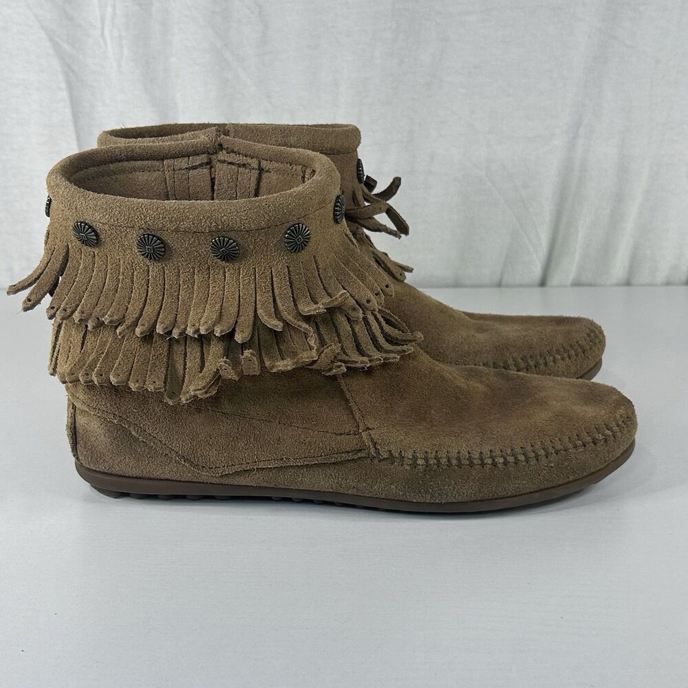 Minnetonka Moccasins Women's Size 9.5 Double Fringe Side Zip Ankle Boots